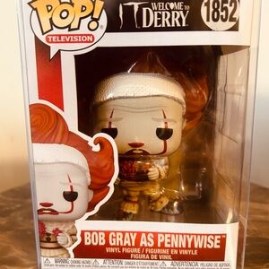 Funko Pop! Vinyl Bob Gray as Pennywise #1852 IT Welcome to Derry Figure